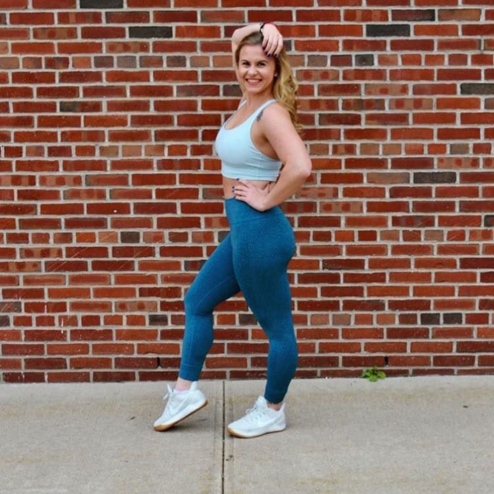 Meet your Posher, Ashley